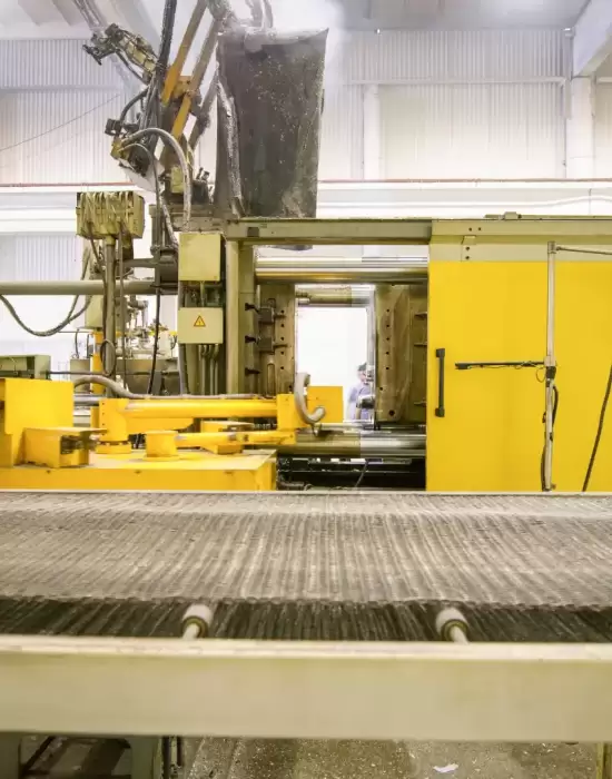 Industrial machine in a factory, representing targeted PPC for industrial manufacturing.